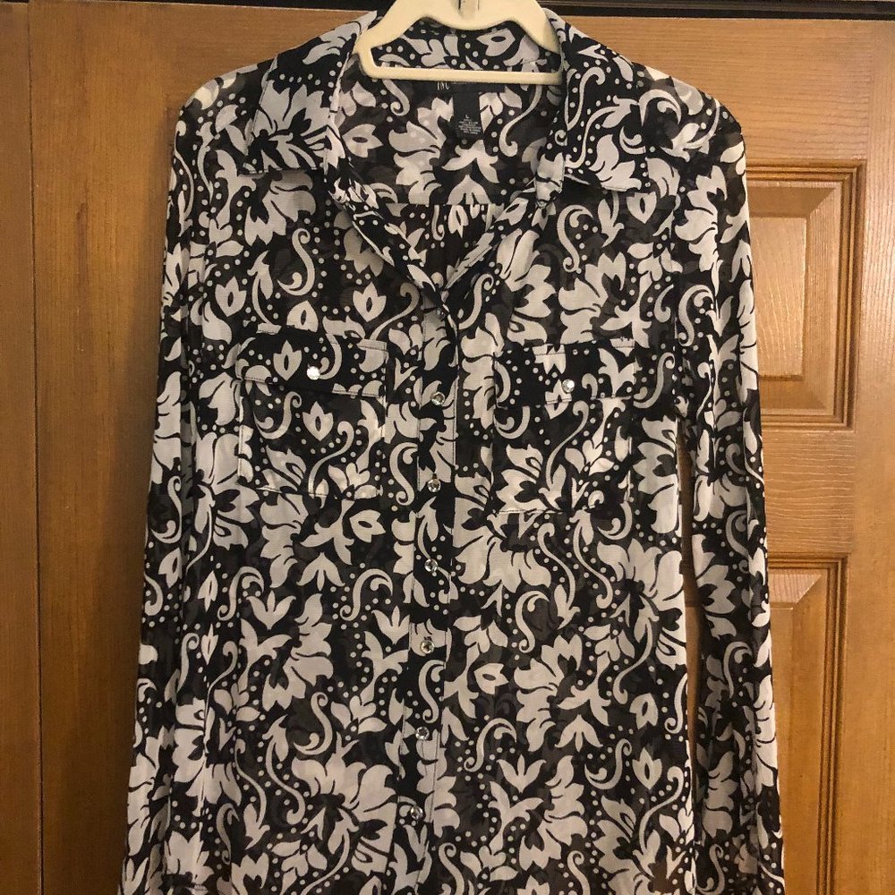 INC Light Weight Blouse!!